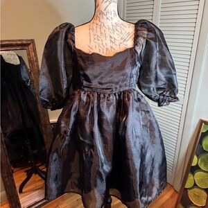 Chic Black Puff Sleeve Mini Dress